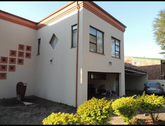 5 BEDROOM HOUSE FOR SALE IN AMANDASIG